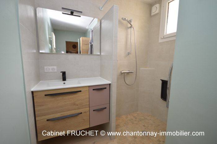 MAISON en vente sur CHANTONNAY M6491 au prix de 107000 euros