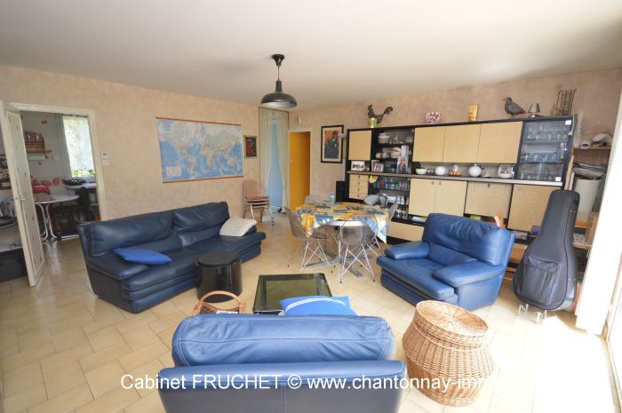 MAISON achat vente CHANTONNAY M6493