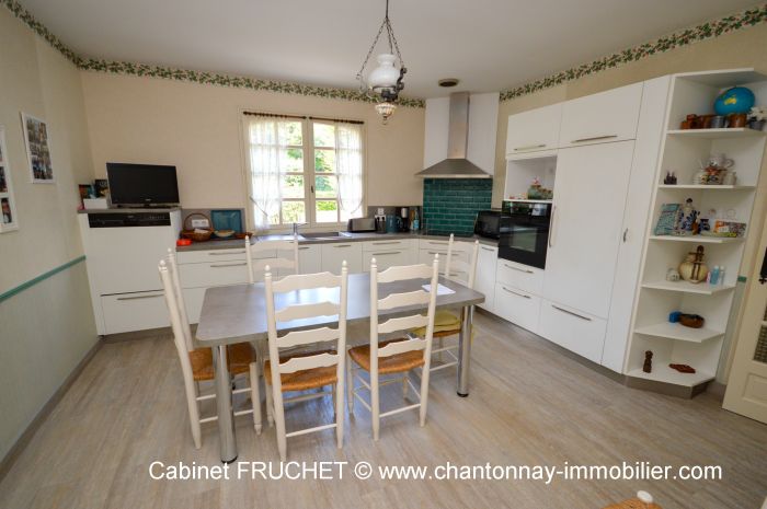 MAISON achat vente CHANTONNAY M6495