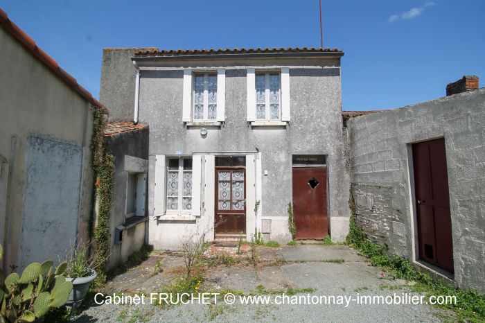 MAISON à vendre CHAVAGNES-LES-REDOUX 