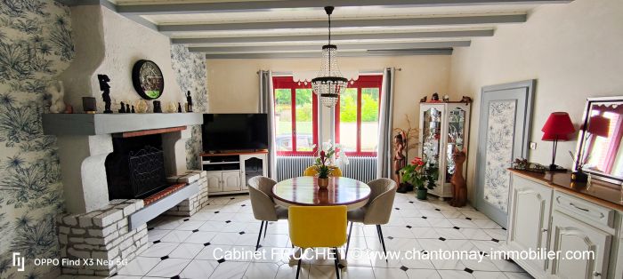 MAISON à vendre sur CHANTONNAY avec 5 pièces