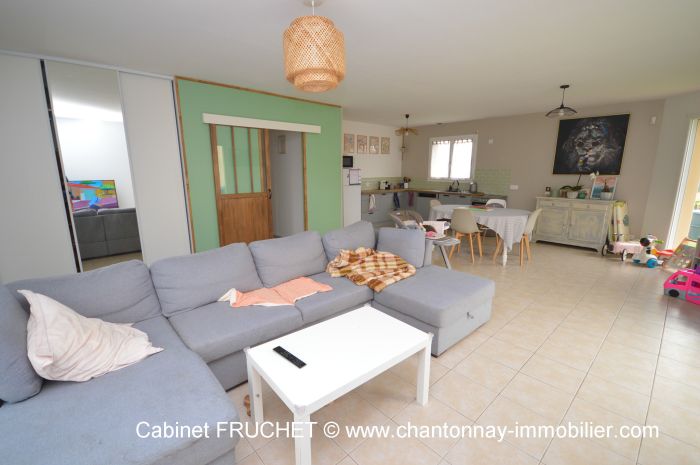 MAISON à vendre sur CHANTONNAY avec 4 pièces