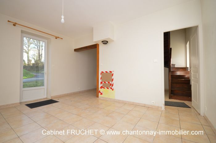 MAISON achat vente CHANTONNAY M6576