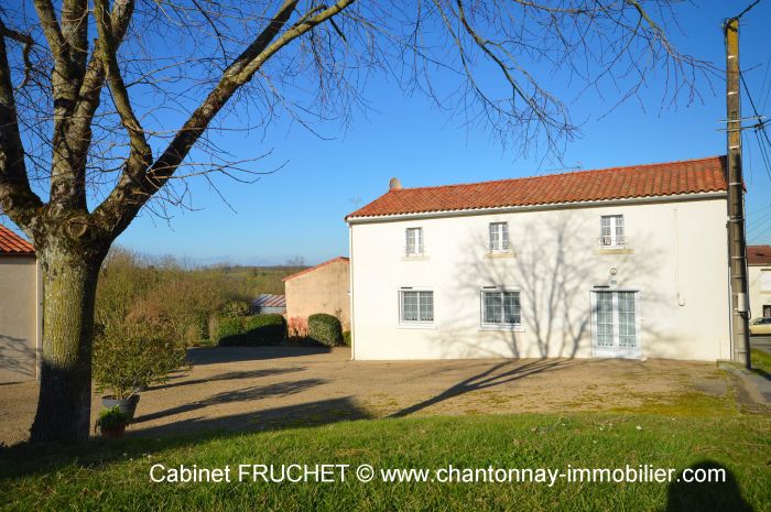 MAISON à vendre CHAVAGNES-LES-REDOUX 