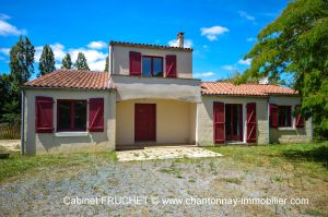 MAISON à vendre à LA CH?TAIGNERAIE M6503