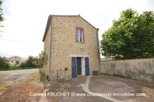 MAISON à vendre à CHANTONNAY M6514